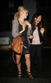 Holly Willoughby feet photo thumbnail
