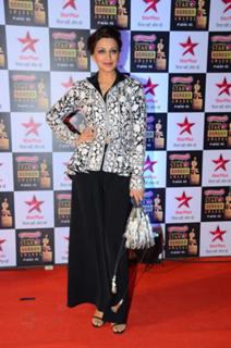 Sonali Bendre feet photo thumbnail