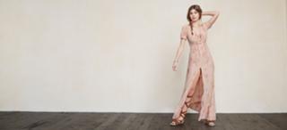 Camila Morrone feet photo thumbnail