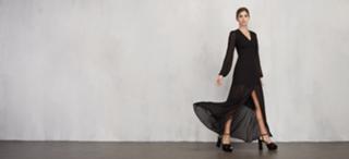 Camila Morrone feet photo thumbnail
