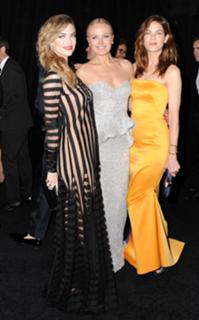 Michelle Monaghan feet photo thumbnail