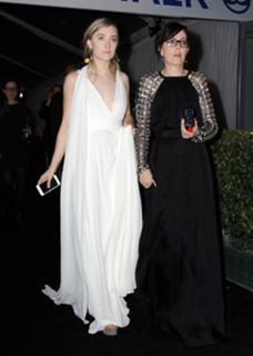 Saoirse Ronan feet photo thumbnail