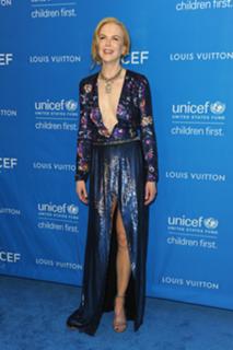 Nicole Kidman feet photo thumbnail