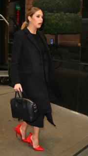 Ashley Benson feet photo thumbnail