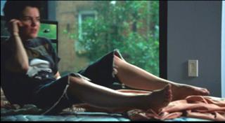 Riley Keough feet photo thumbnail