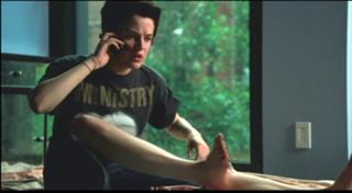 Riley Keough feet photo thumbnail