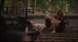 Riley Keough feet photo thumbnail