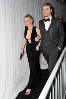 Kirsten Dunst feet photo thumbnail