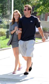 Katie Cassidy feet photo thumbnail