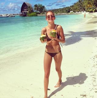 Millie Mackintosh feet photo thumbnail