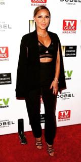 Adrienne Houghton feet photo thumbnail
