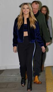 Louisa Johnson feet photo 2