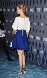 January Jones feet photo thumbnail