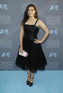 America Ferrera feet photo thumbnail