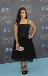 America Ferrera feet photo thumbnail
