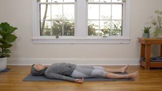 Adriene Mishler feet photo thumbnail
