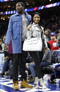 Nicki Minaj feet photo thumbnail