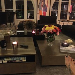 Brooke Burke feet photo thumbnail