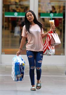Karrueche Tran feet photo thumbnail