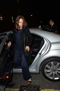 Olga Kurylenko feet photo thumbnail