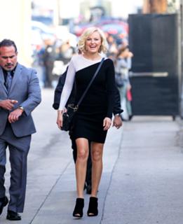 Malin Akerman feet photo thumbnail