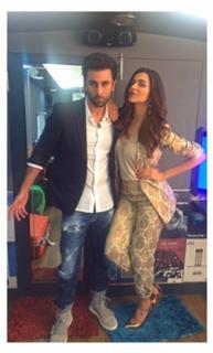 Deepika Padukone feet photo thumbnail