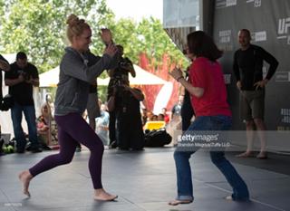 Holly Holm feet photo thumbnail