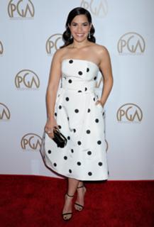 America Ferrera feet photo thumbnail