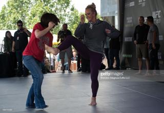 Holly Holm feet photo thumbnail