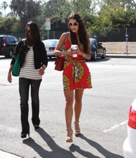 Jordana Brewster feet photo thumbnail