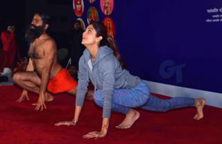 Shilpa Shetty Kundra feet photo thumbnail