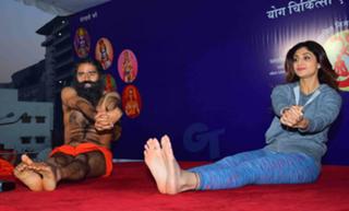 Shilpa Shetty Kundra feet photo thumbnail