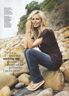 Heidi Klum feet photo thumbnail