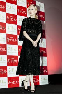 Cate Blanchett feet photo thumbnail