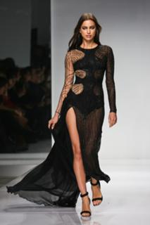 Irina Shayk feet photo thumbnail