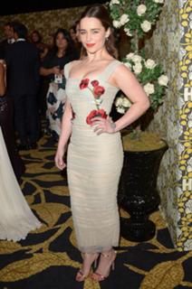 Emilia Clarke feet photo thumbnail
