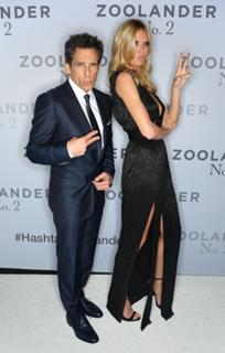 Heidi Klum feet photo thumbnail
