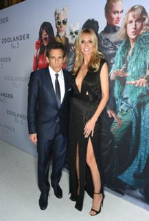 Heidi Klum feet photo thumbnail