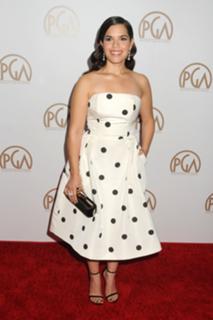 America Ferrera feet photo thumbnail