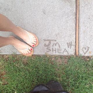 Adriene Mishler feet photo thumbnail