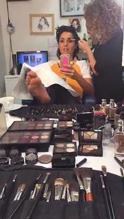Caterina Balivo feet photo thumbnail