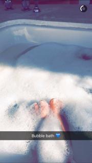 Madison Reed feet photo thumbnail