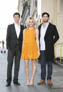 Pixie Lott feet photo thumbnail