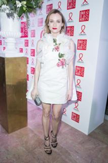 Diane Kruger feet photo thumbnail