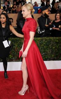 Anna Faris feet photo thumbnail