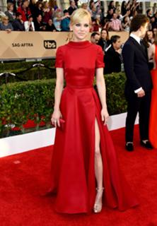 Anna Faris feet photo thumbnail