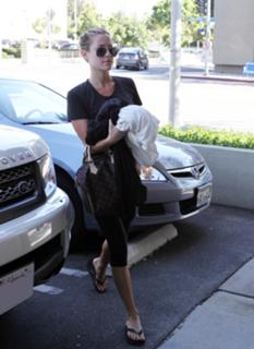 Kristin Cavallari feet photo thumbnail