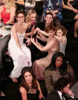 Amanda Peet feet photo thumbnail