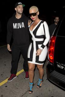 Amber Rose feet photo thumbnail