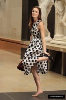 Leighton Meester feet photo thumbnail